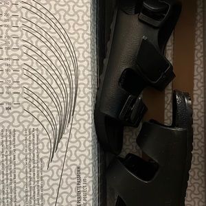 New Birkenstock kids size 9